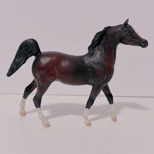 Breyer Horse #1634 Arabian Stallion Padlock Pals Lil’ Bit Series Retired 2005